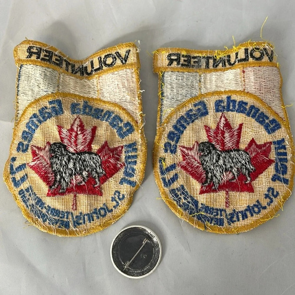 VINTAGE 1977 Canada Games Memorabilia St. John’s, Newfoundland Button Badges - Picture 5 of 9